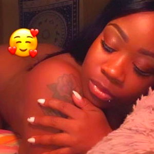 Amber Reneรฉ photo