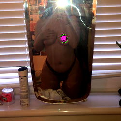 OnlyFans Model: u15816432