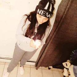 Lyssa &amp; Baby Bump - A Beautiful Pregnancy Moment