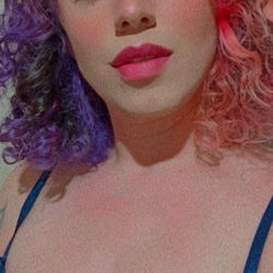 Nerilicious - Vividly Colorful and Stylish Model