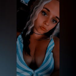 Stylish Basic Tori on OnlyFans