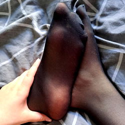 Feeties Fetish Model Ghosties with Black Nylons