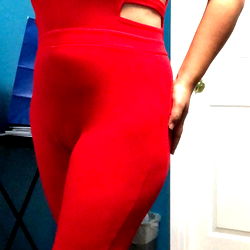 RedHot Noemi Model Photoshoot