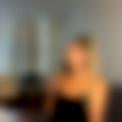 Bia Bangs โค๏ธโ๐ฅ photo