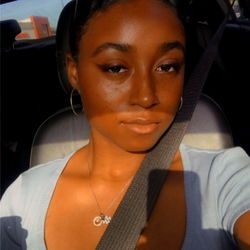 AquaDream88, OnlyFans Model