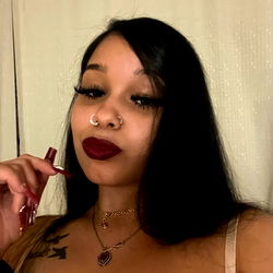 Intimate Photography with Htwnk