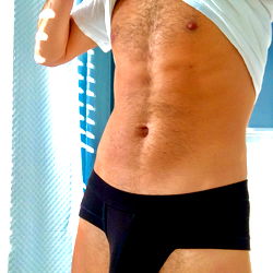 OnlyFans Model Brian J Showcases Abs and Underwear