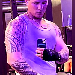 Thebigboss in the Gym