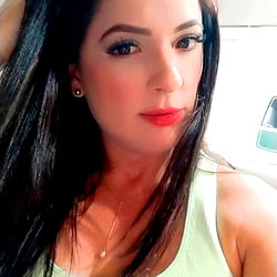 OnlyFans Model Eva Willians Shows Off Her Fitness Routine