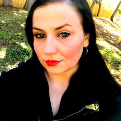 Minxy, a OnlyFans model with her unique and vibrant style