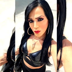 Model and Fitness Influencer Alejandra Montalvo, 25, Female