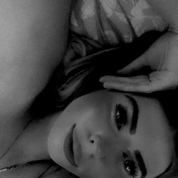 OnlyFans Model Lucy: A Stunning Young Woman