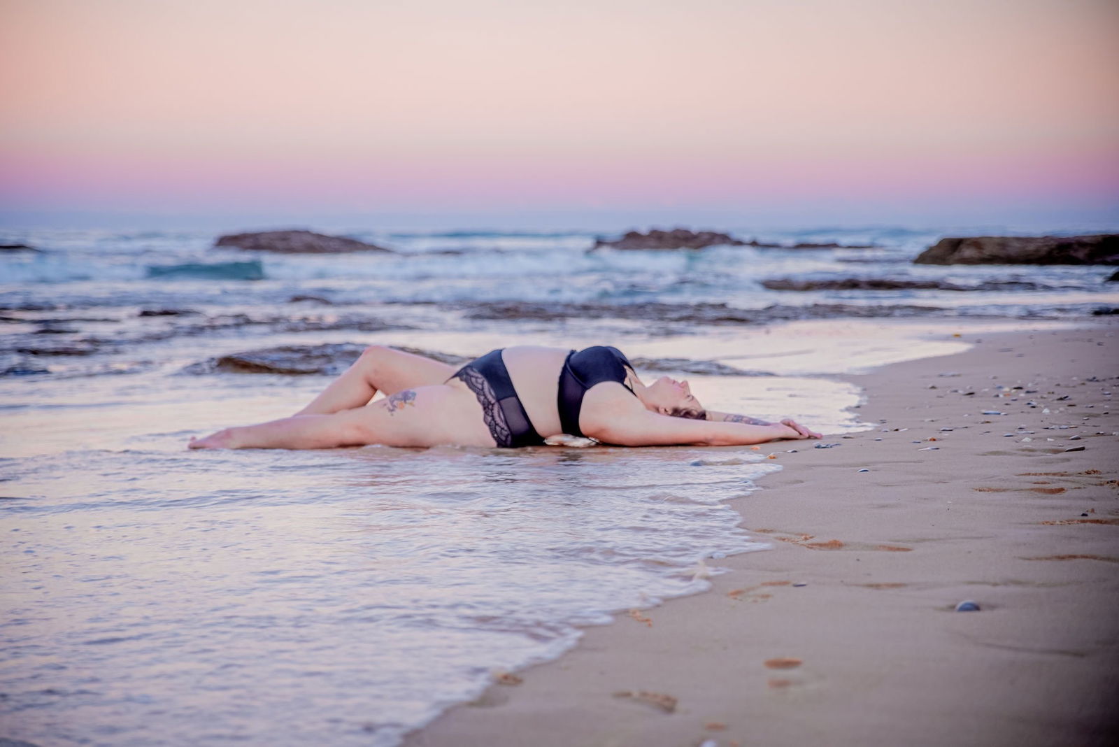 Lace&amp;Leather93 photo