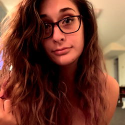 Aleigh - East Coast Model - 21 Years - Female