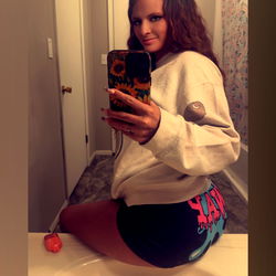 PrettyWetKitty in Black and White