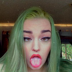 Earthy Lil Mama, a captivating OnlyFans model