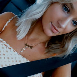 Sophie Diamond's Driving Vlog