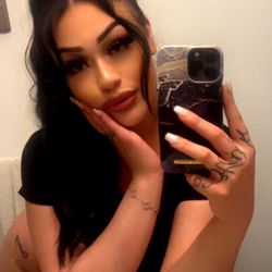 OnlyFans Model Renae