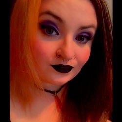 OnlyFans Model Photoshoot