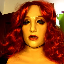 Silicone Kayt - OnlyFans Model