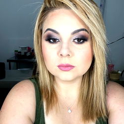 Andrea - An OnlyFans Model Sharing Her Story