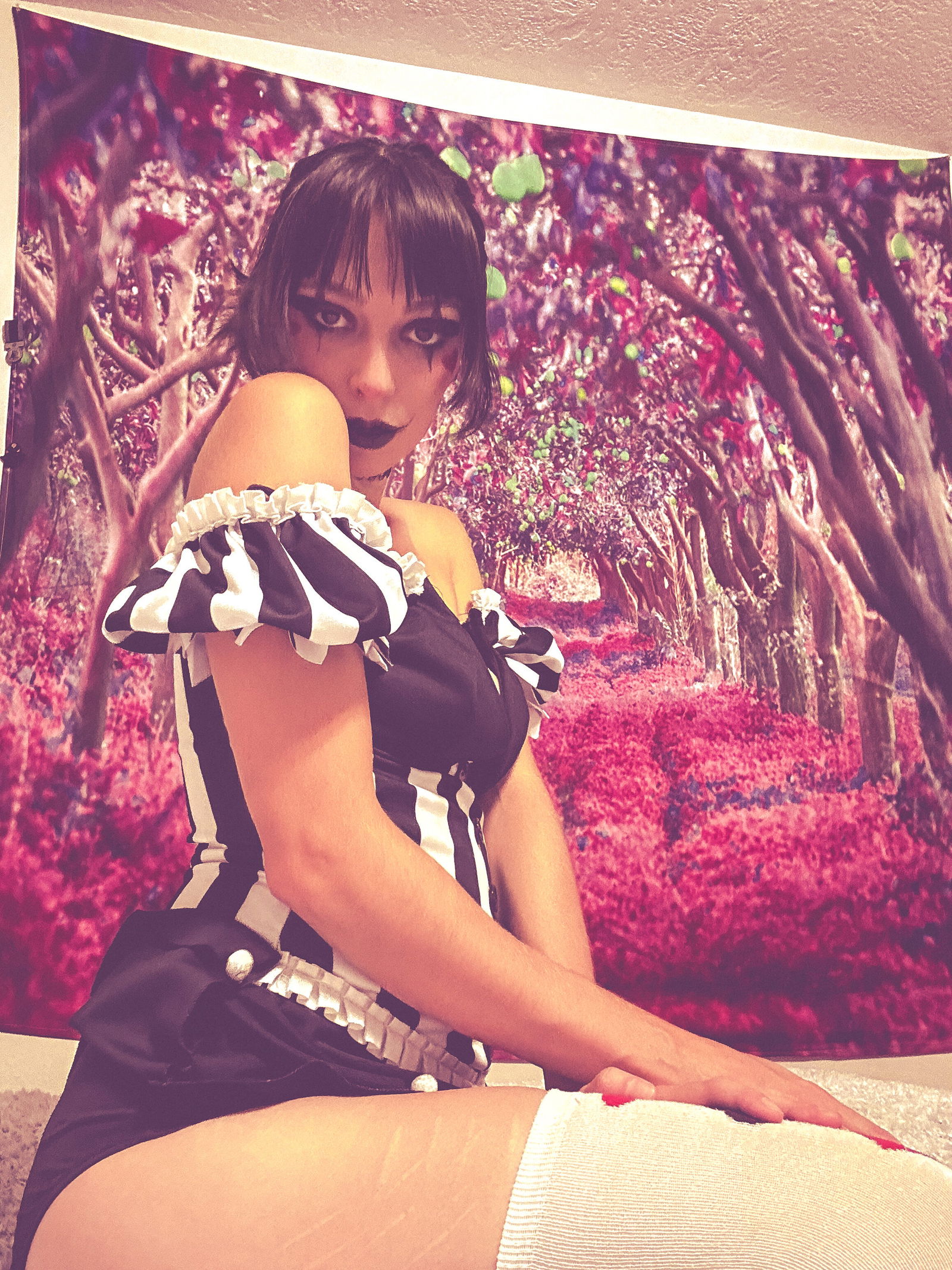 𝕳𝖔𝖗𝖗𝖔𝖗 𝕲𝖍𝖔𝖚𝖑 photo