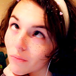 Creative Bria Bloom in Quirky Space