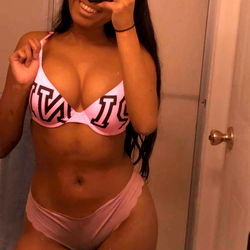 Mistress Stella in Pink Bikini