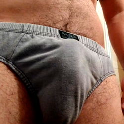 Mexican Model Favio Fellini Reveals His Underwear in an OnlyFans Post