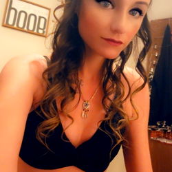 Meet me on the moon🌙