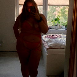 YourGirlPeachy in a serene bedroom setting