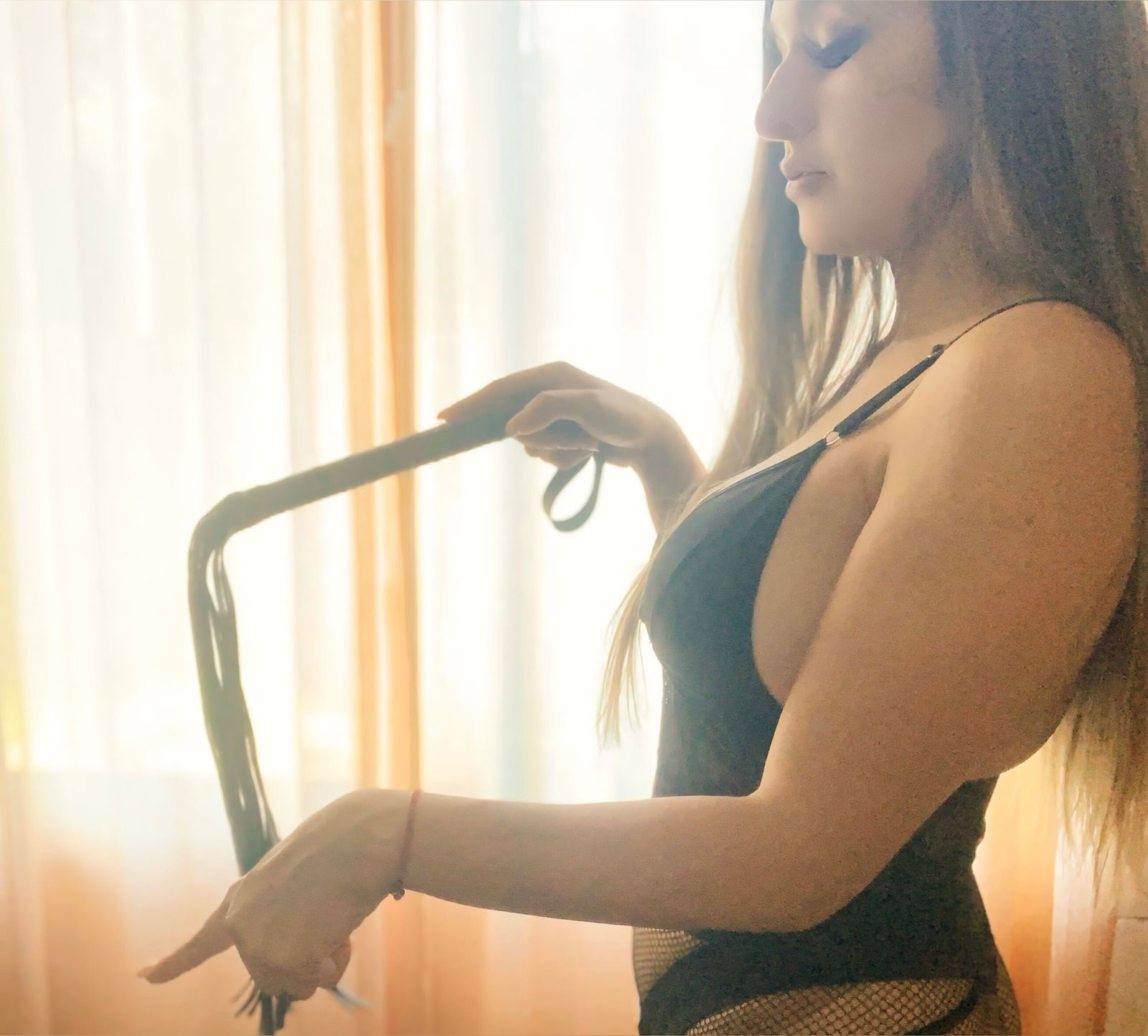 ⛓️⛓️𝓶𝓲𝓼𝓽𝓻𝓮𝓼𝓼⛓️⛓️ photo