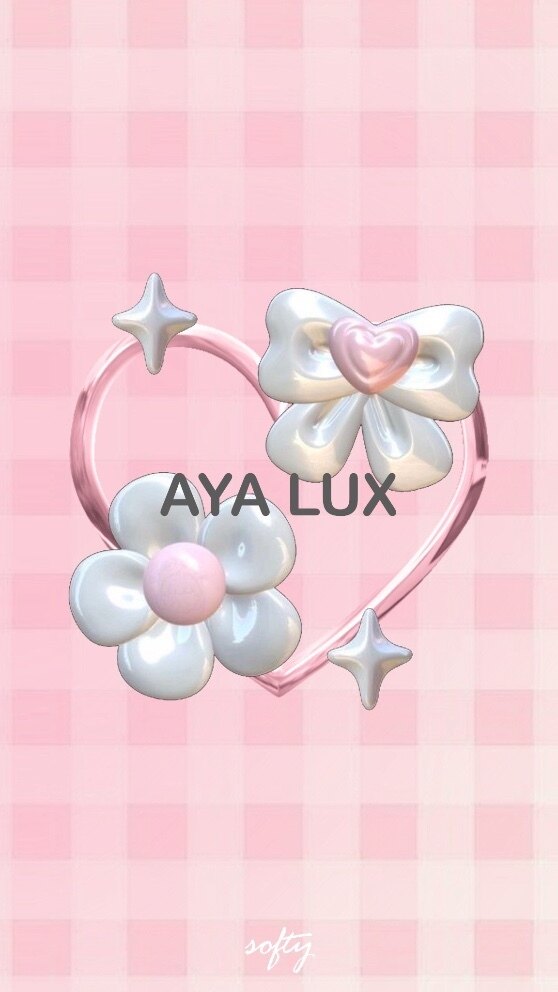 Aya Lux photo