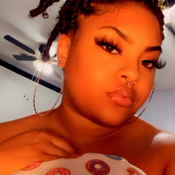 OnlyFans Model Blondie - 2021 Update