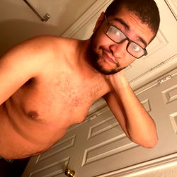 OnlyFans Model GayNTall