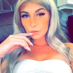 Mack, OnlyFans Model in Highlight