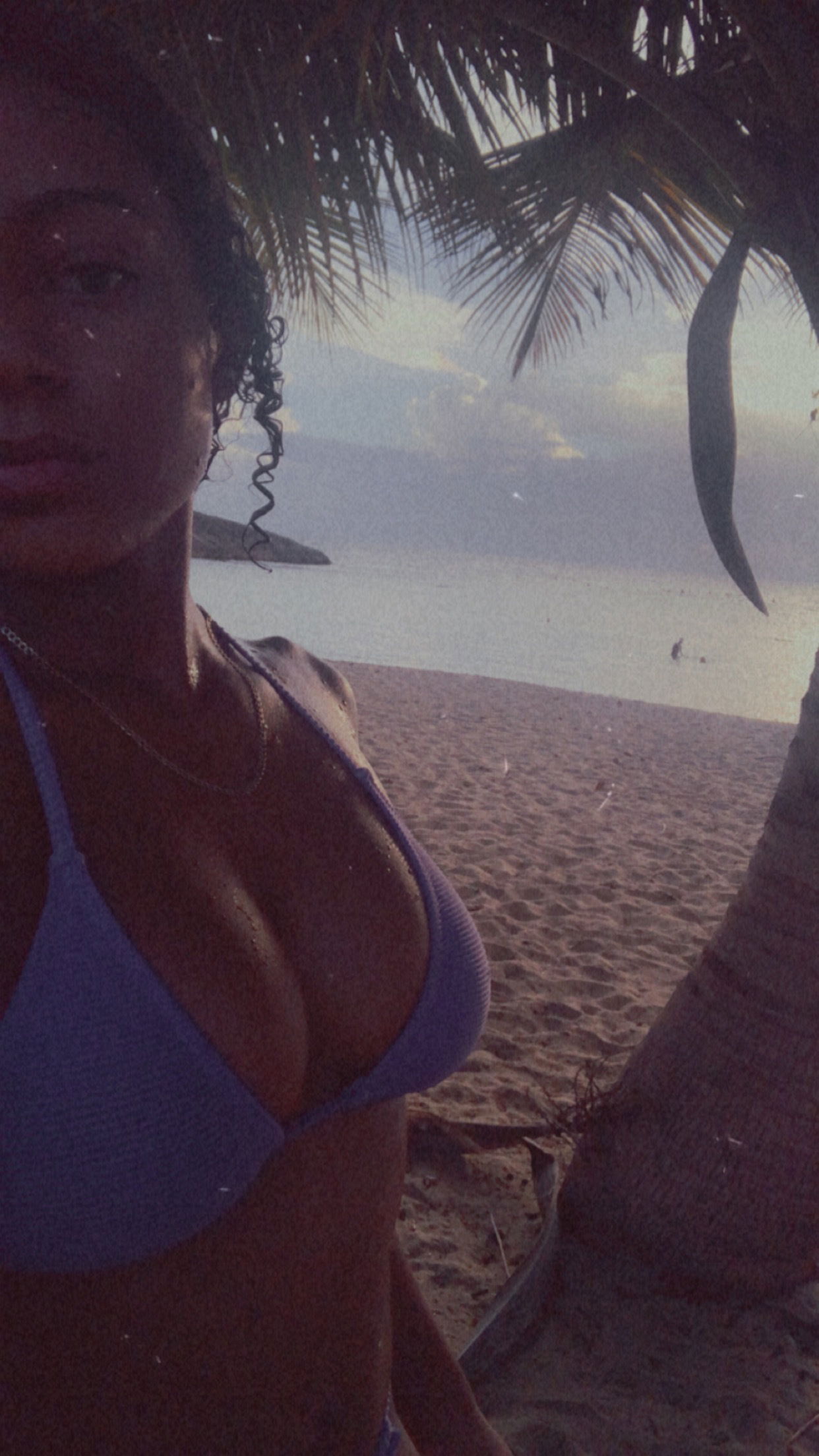 𝒯𝒽𝑒 𝒢𝑜𝒹𝒹𝑒𝓈𝓈 𝒩𝒾𝒸𝑜𝓁𝑒 photo