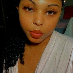 Model in a Selfie, Auburn AL