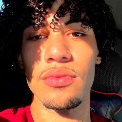 Angel: Onlyfans Model 5.5 Miles Away