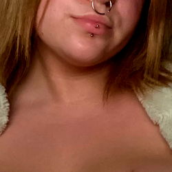 Gorgeous OnlyFans Model Alx Sharing Stunning Photos