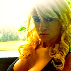 Scarlett Monroe's Intense Glamour Shoot