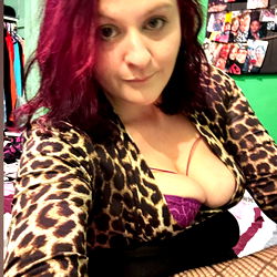 Corin Mcnutt, OnlyFans Model in Playful Leopard Print Lingerie