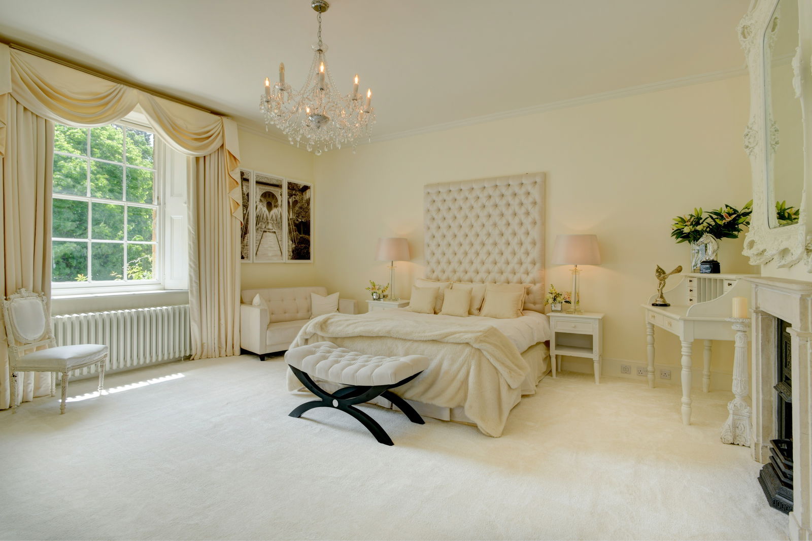 Pleasure Lily 666 photo