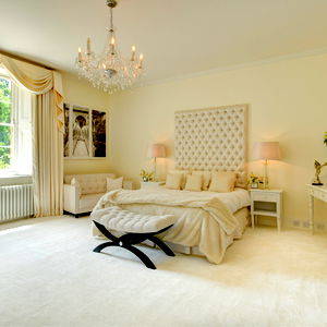 Pleasure Lily 666 photo