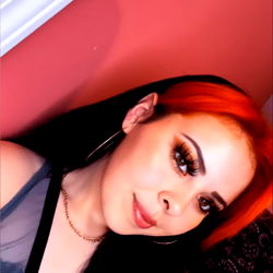 OnlyFans Model Sadie Gomez in Red Hair and Tattoos