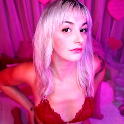 Onlyfans Model Hell in a Romantic Bedroom Scene