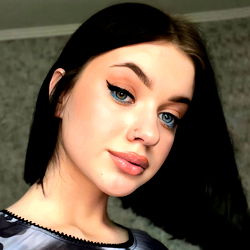 Anny Ols Model Shoot | OnlyFans Content Creator