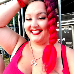 HellKat, a Finnish OnlyFans Model Showcasing Unique Style