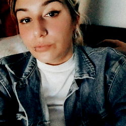 Hot Delilah, A Stylish Social Media Influencer