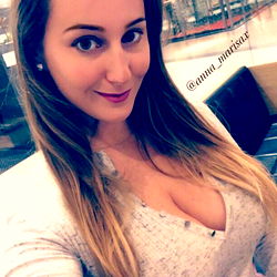 Stylish Model Anna Marisax Posing for Selfie in Fall River